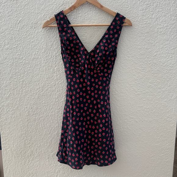 EUC $220 Realisation Par Isabelli Silk Mini Dress in Rosalita Floral | XXS - Picture 6 of 9